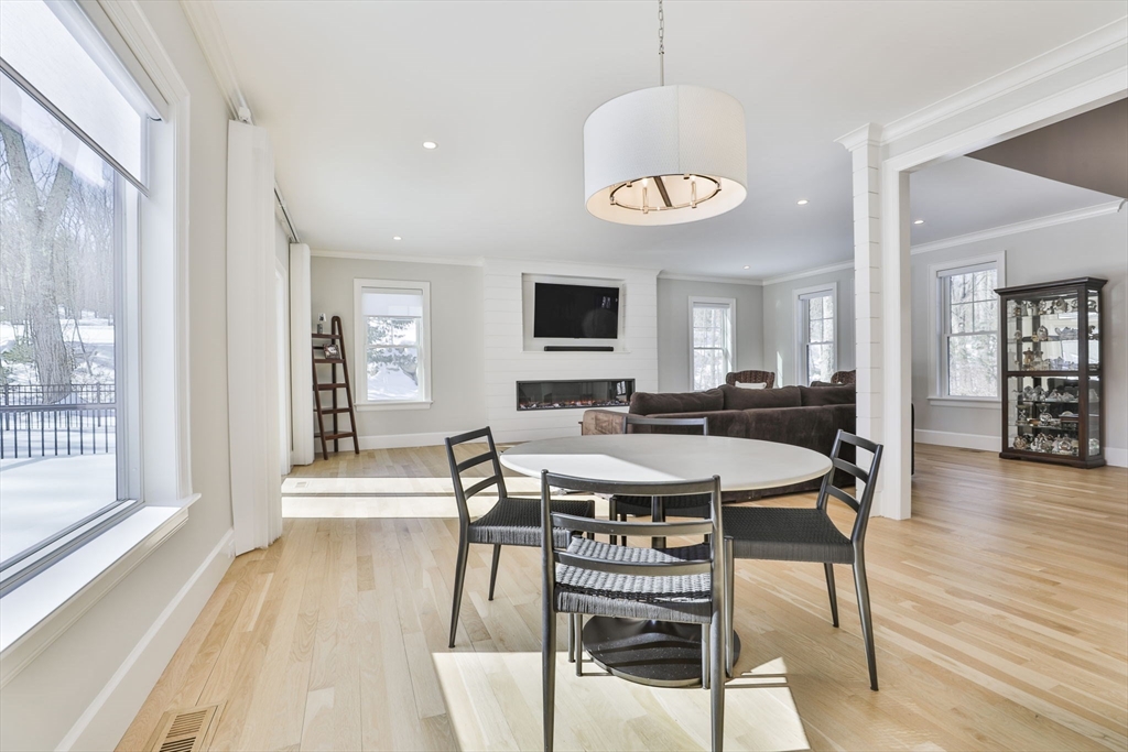 1 Whisper Way Property Photo 10