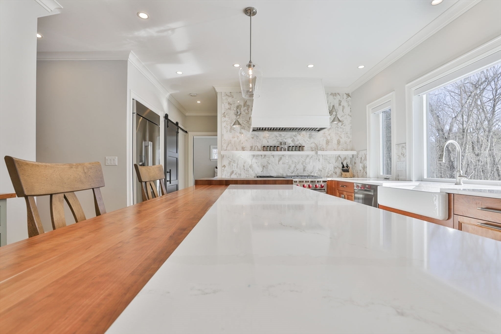 1 Whisper Way Property Photo 13