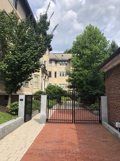 1619 Massachusetts Ave # 36 Property Photo 2