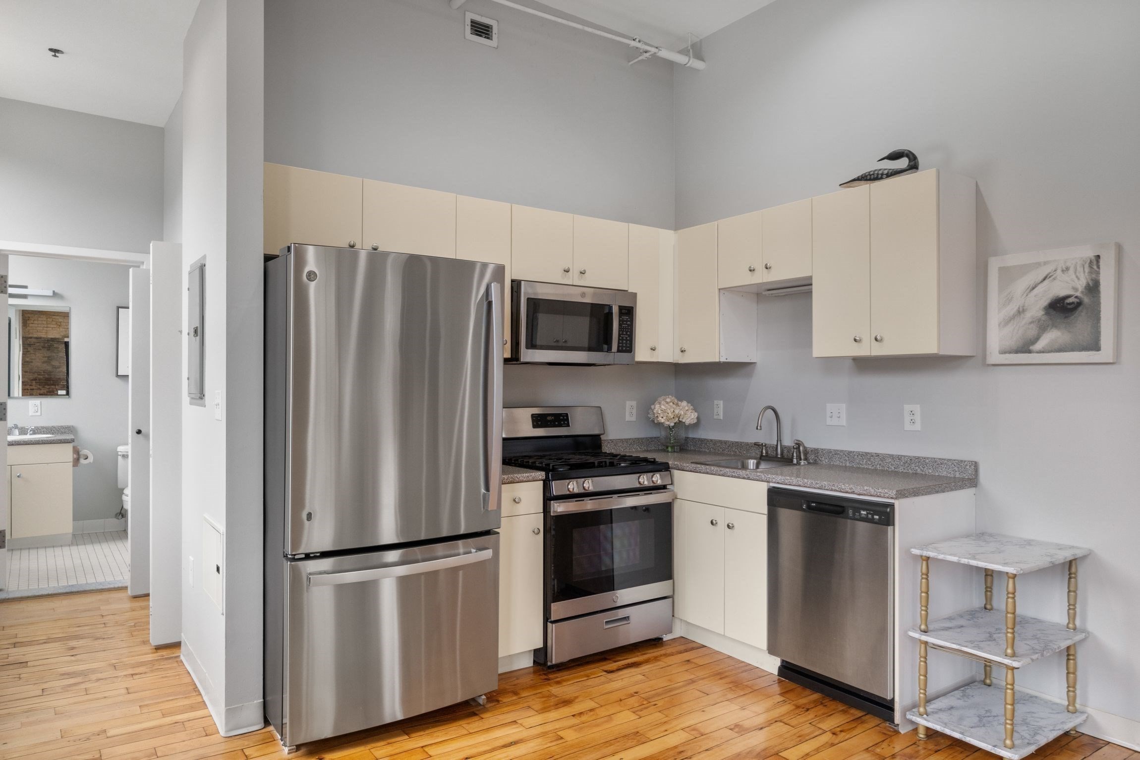 70-72 Northampton St # 200a Property Photo 11