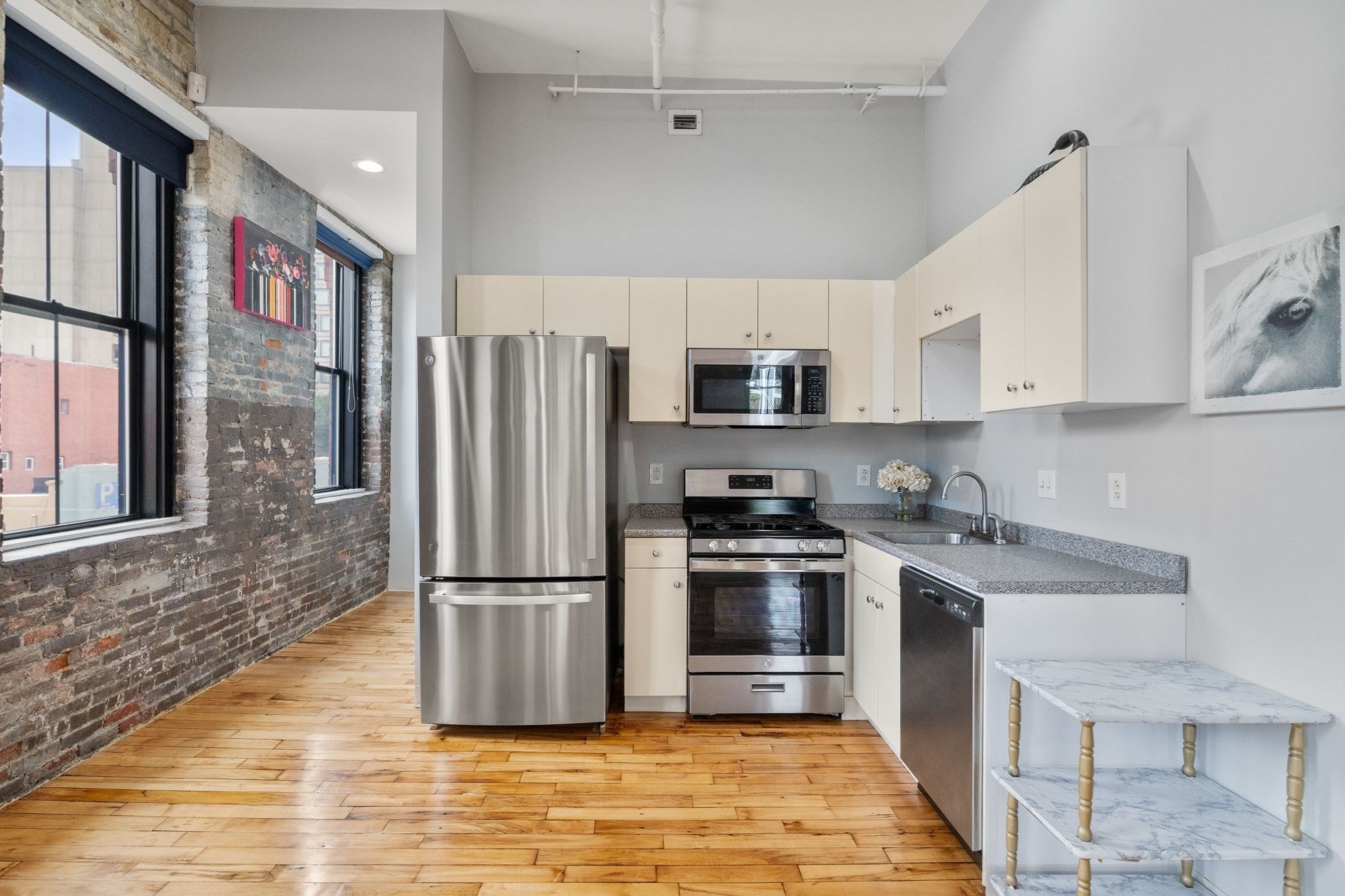 70-72 Northampton St # 200a Property Photo 12