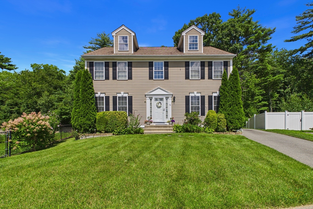 76 Erin Ct. Property Photo 1