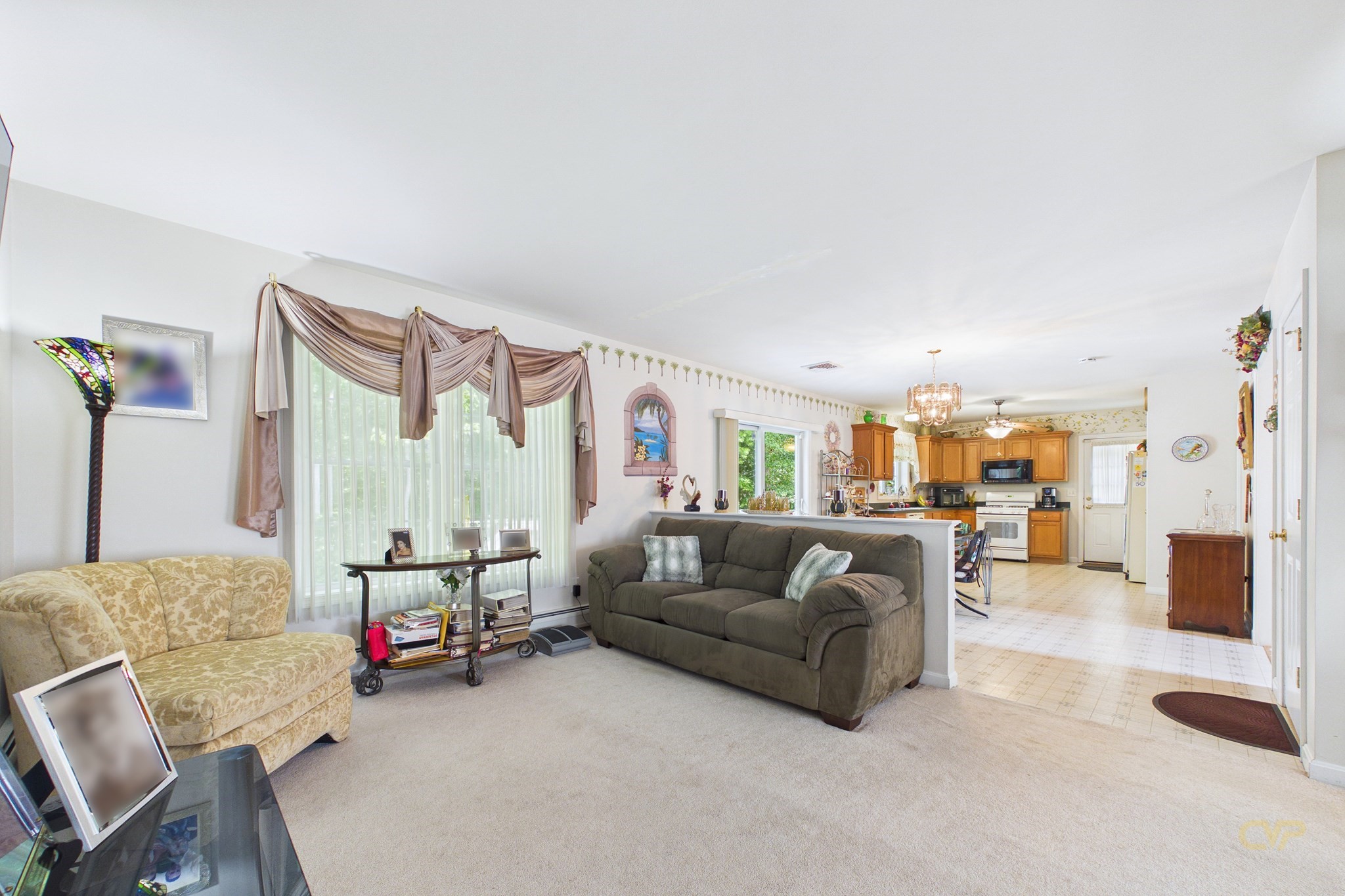 76 Erin Ct. Property Photo 11
