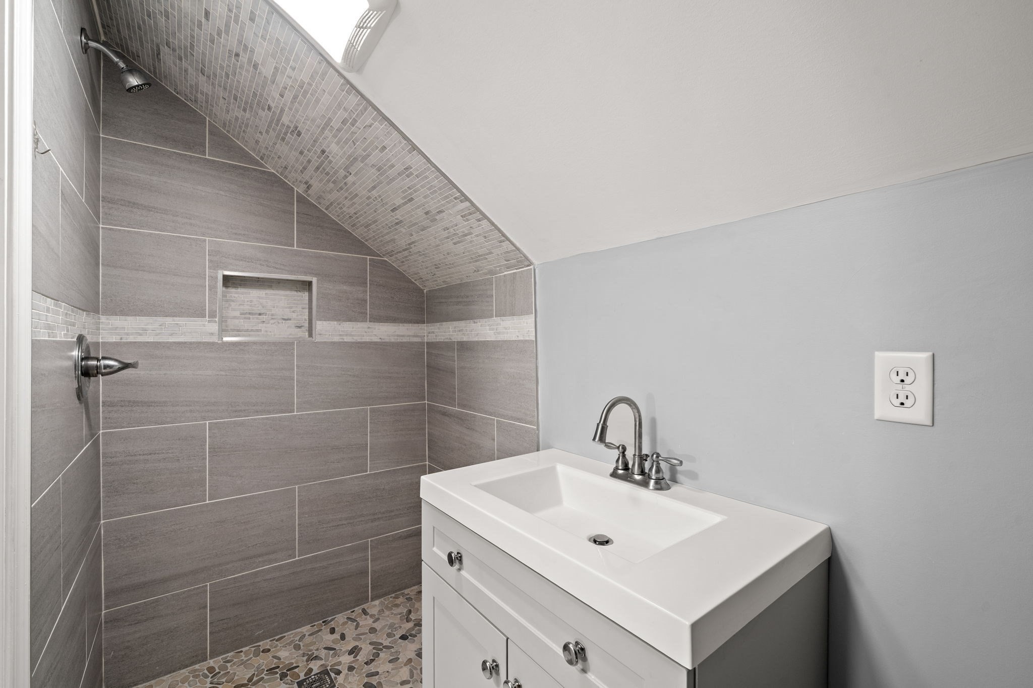 62 Tennyson Street Property Photo 19