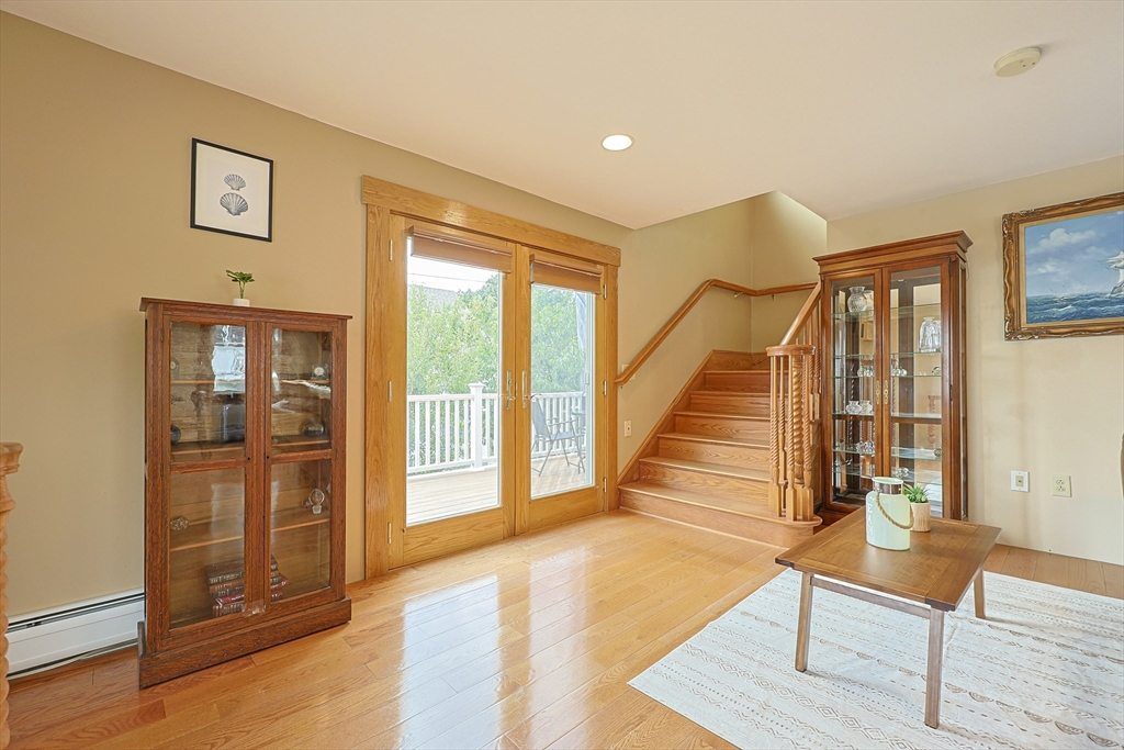 23 Boars Head Terrace Property Photo 6
