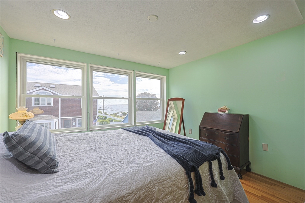23 Boars Head Terrace Property Photo 12