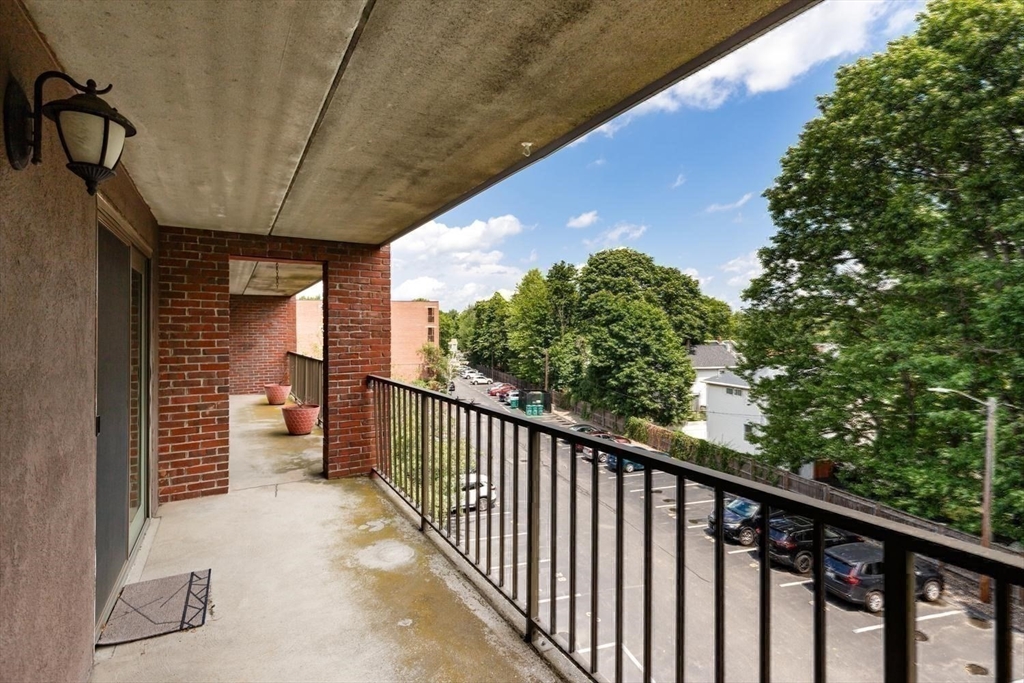 148 Marble St # 404 Property Photo 26