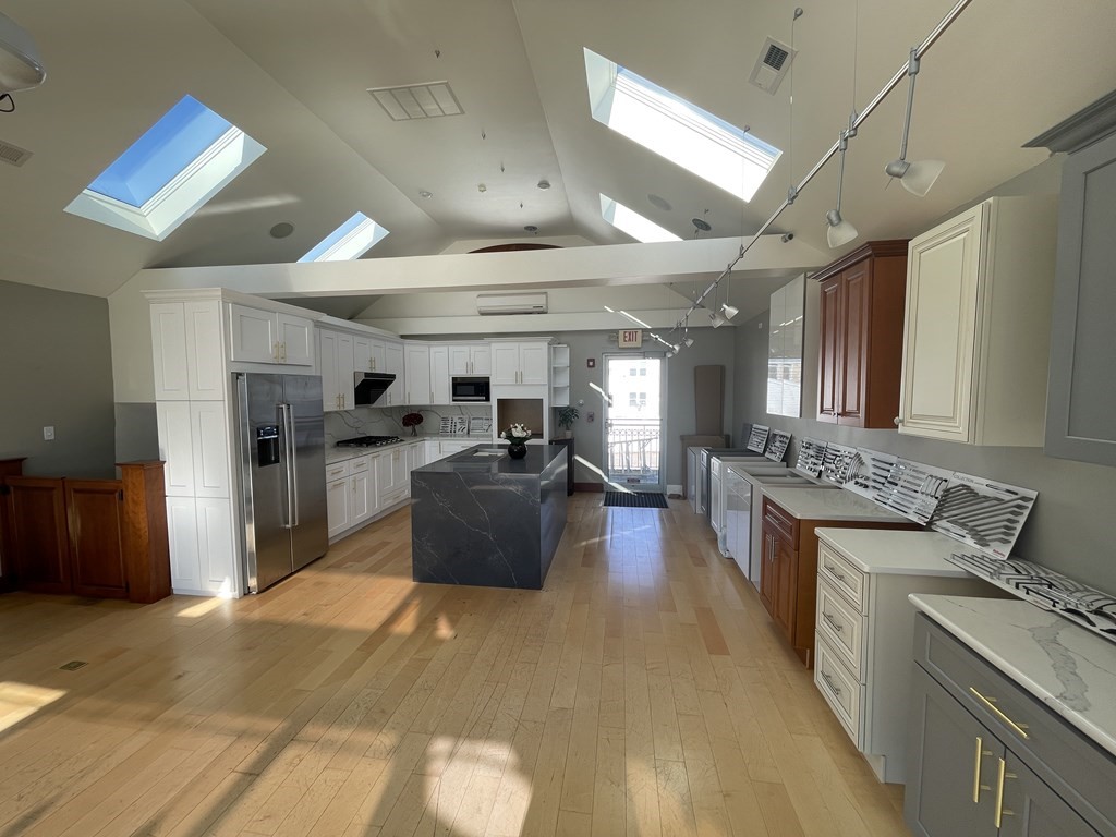 429 Worcester Road Property Photo 12