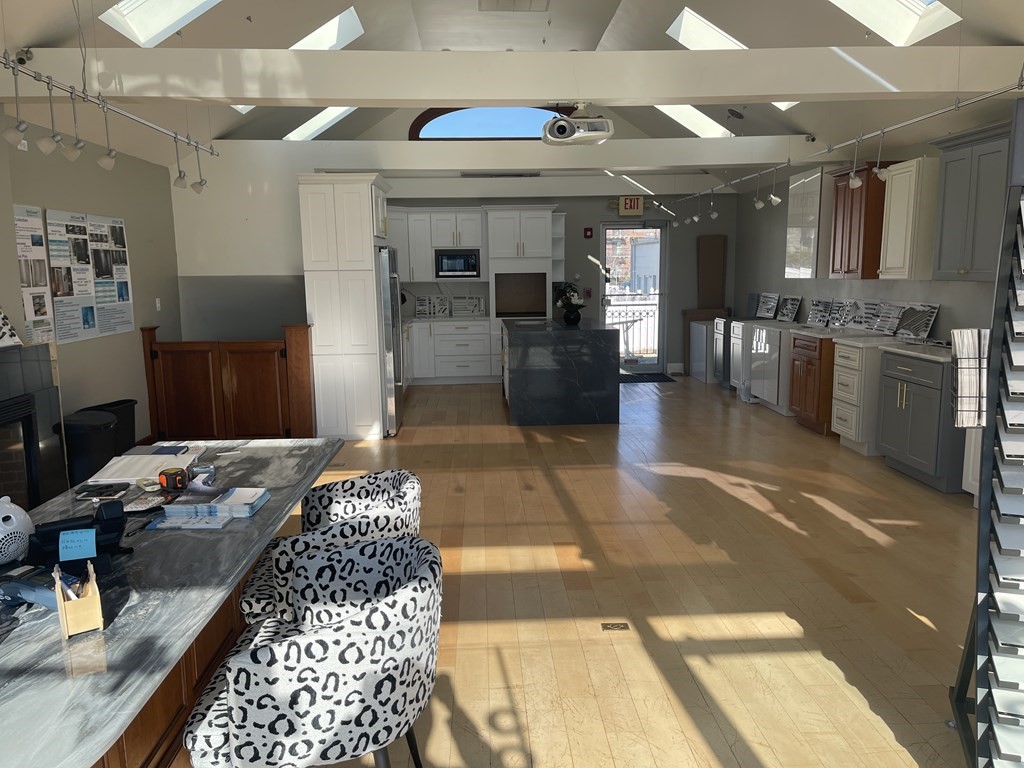 429 Worcester Road Property Photo 17