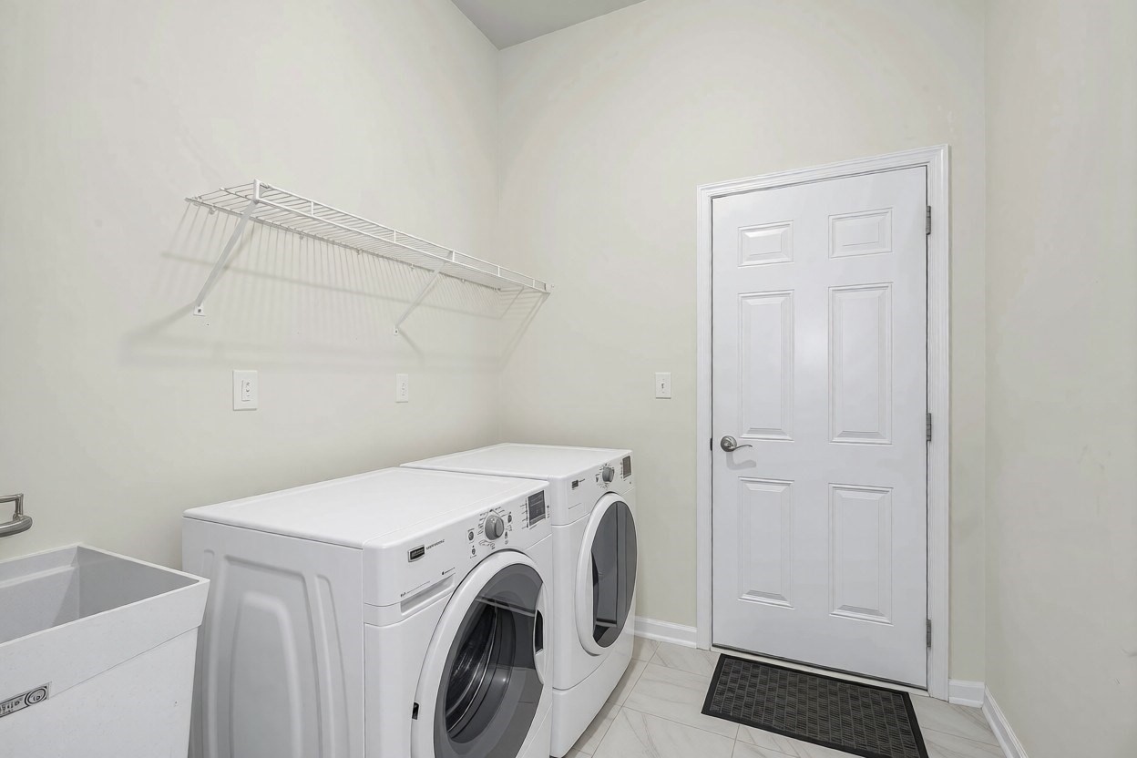 106 Sherwood Dr Methuen Ma 01844 Property Photo 10