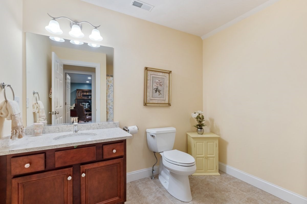 17 Stone Castle Dr # 17 Property Photo 19