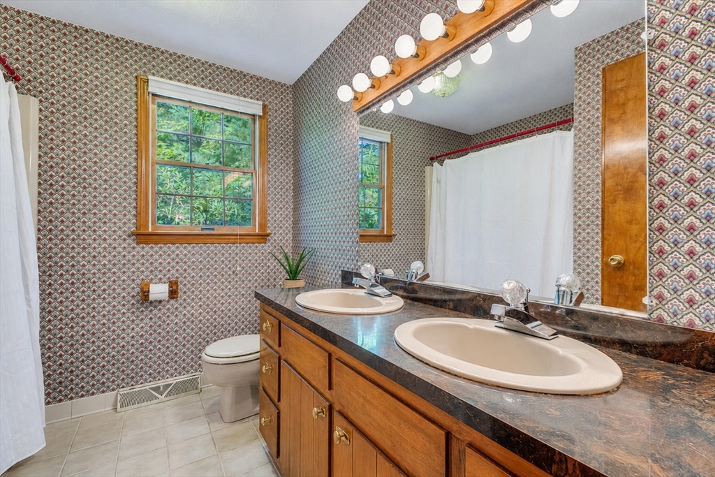 120 Green Tree Lane Property Photo 30