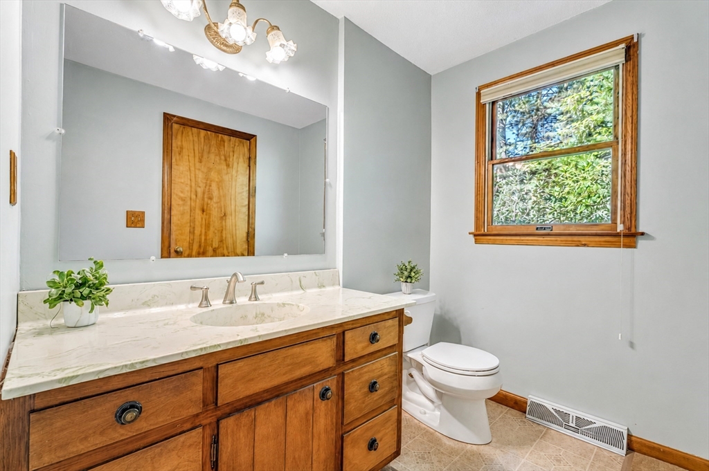 120 Green Tree Lane Property Photo 33