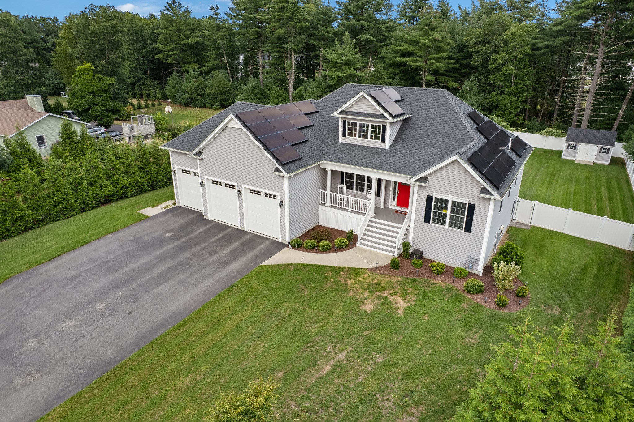 14 Stone Ridge Dr Property Photo 3