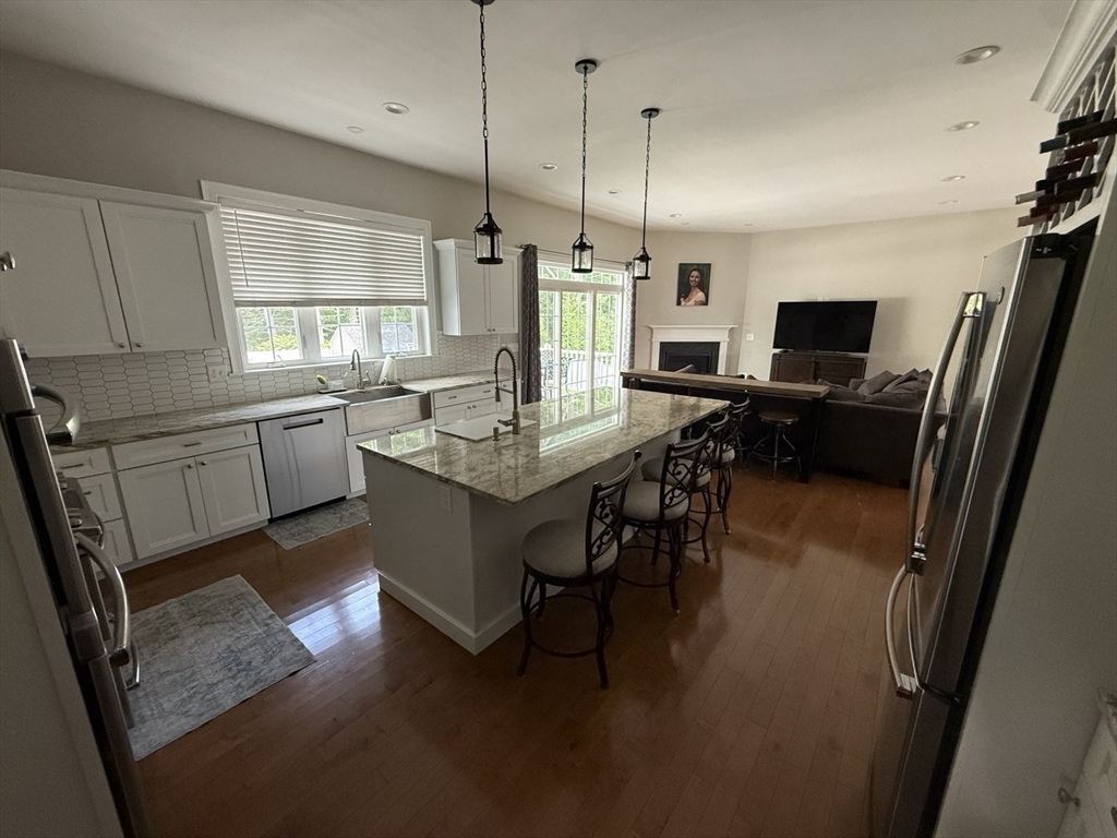 14 Stone Ridge Dr Property Photo 4