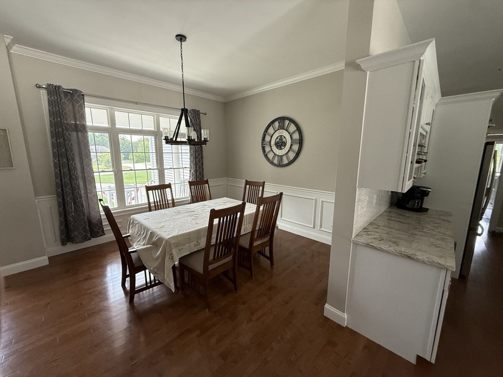 14 Stone Ridge Dr Property Photo 6