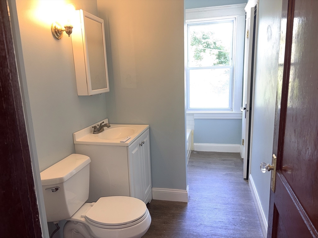 10 Eddy St Property Photo 22