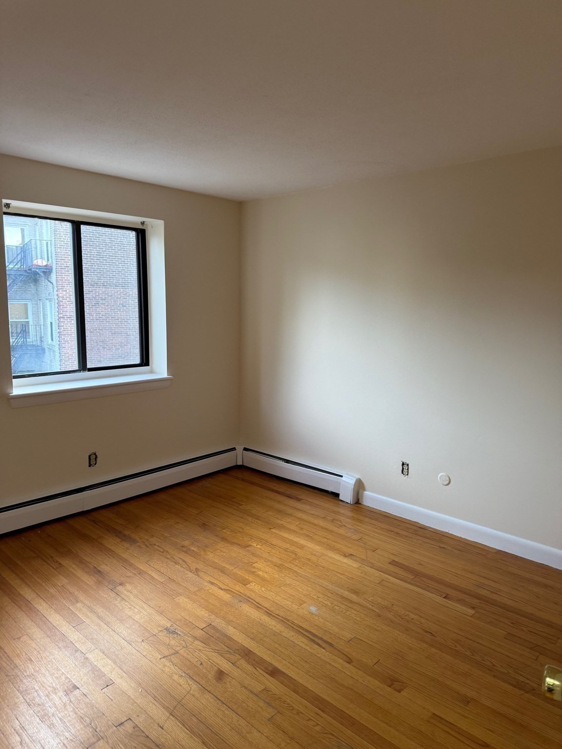 39 Linden St # 12 Property Photo 12