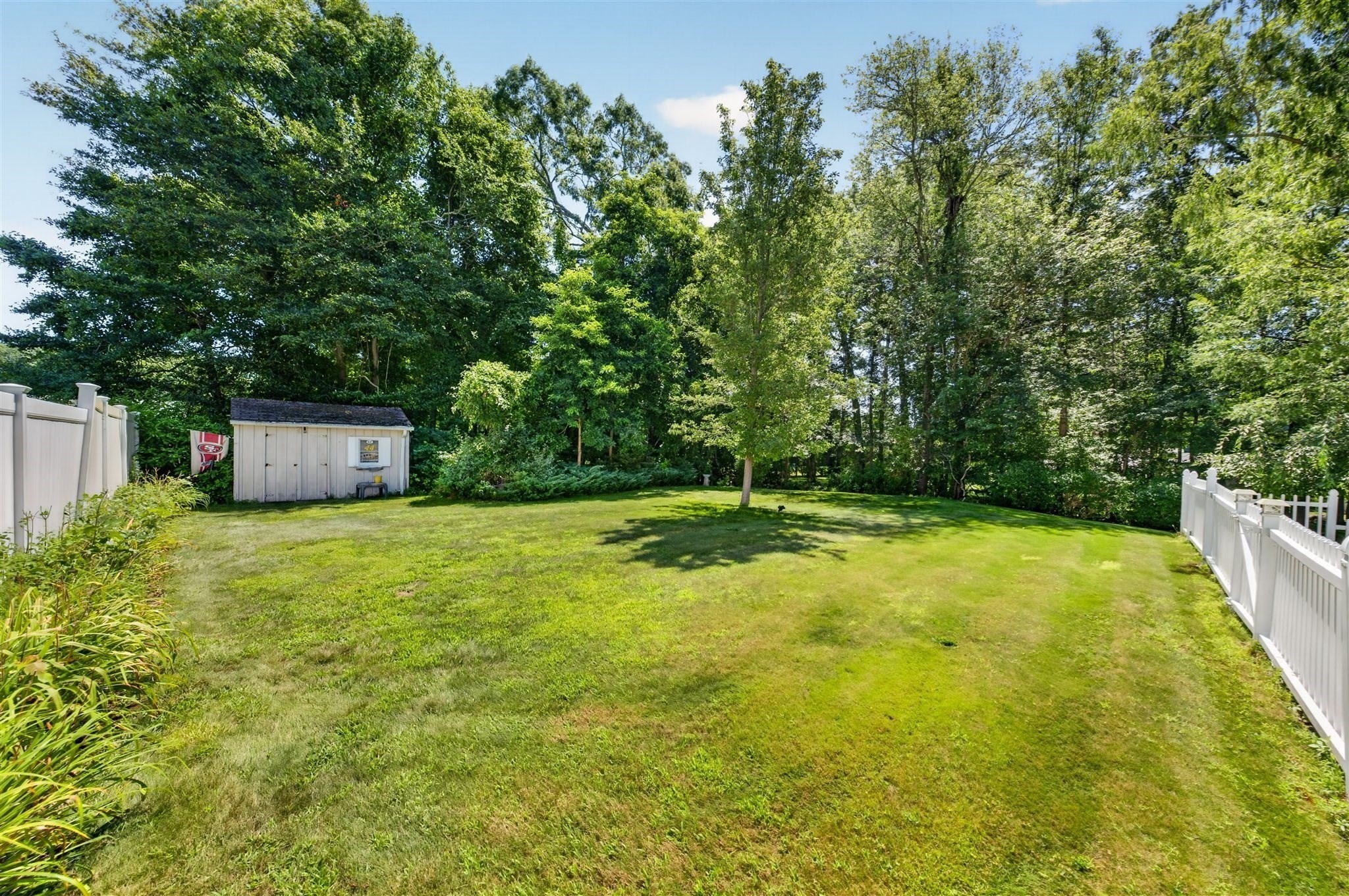 6 Topaz Ln Property Photo 37