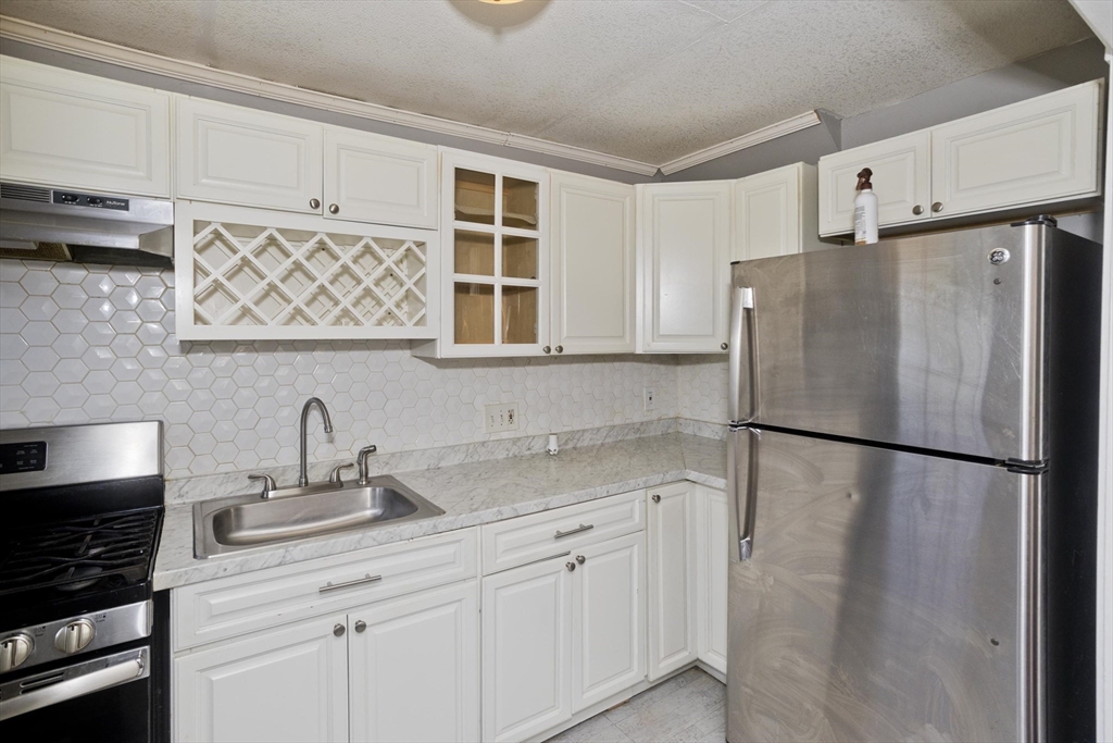 44 Colony Road # 44 Property Photo 15