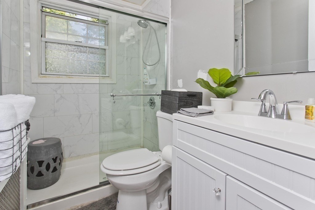 44 Colony Road # 44 Property Photo 31