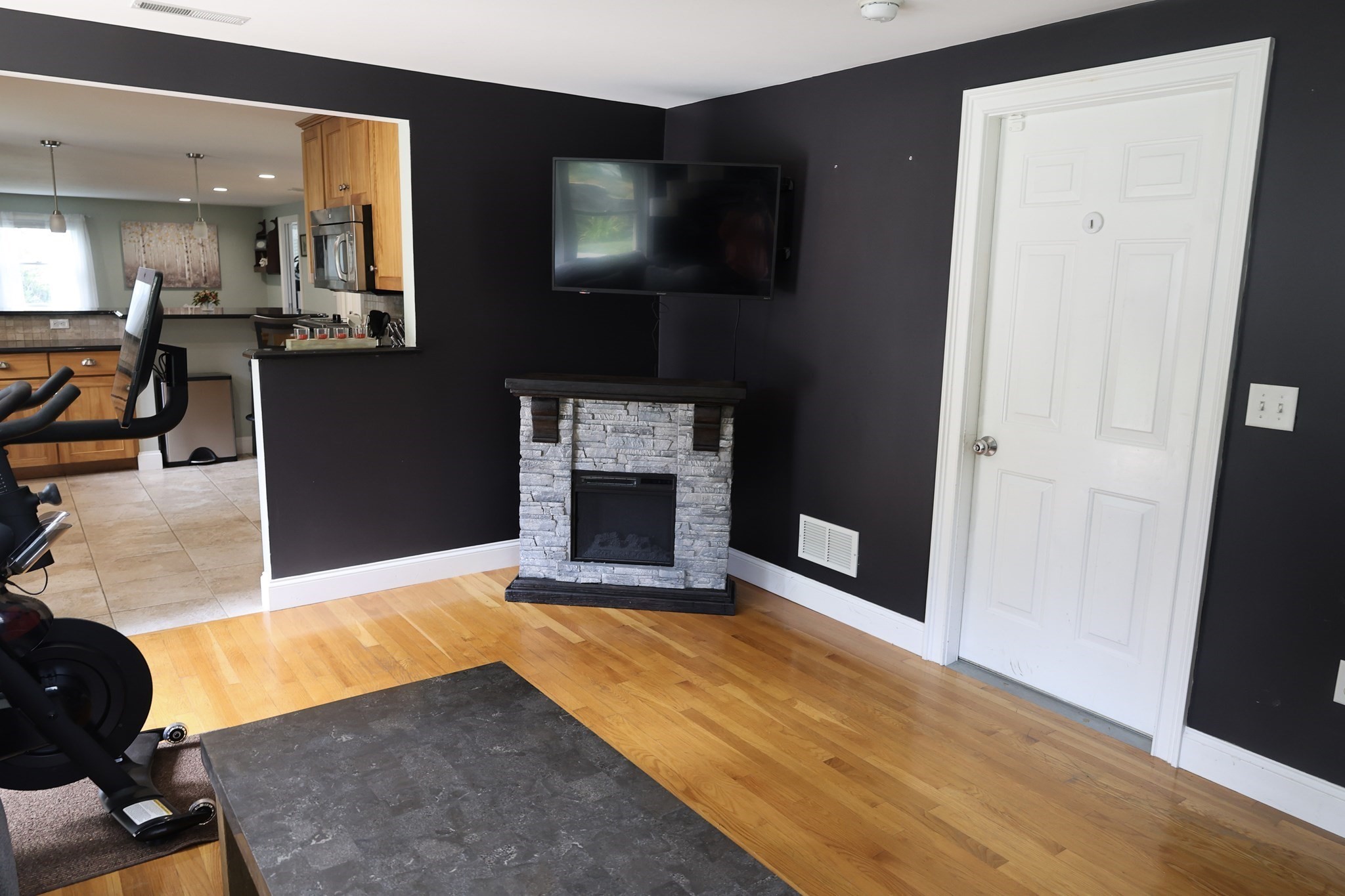 129 Burley St Property Photo 16