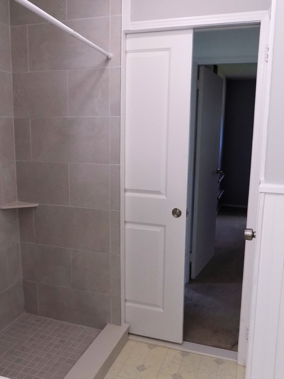 4 South Richard St Property Photo 16