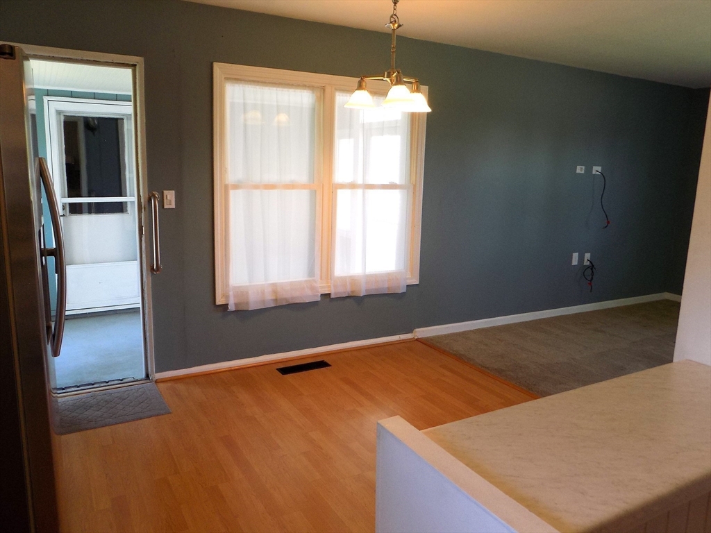 4 South Richard St Property Photo 19
