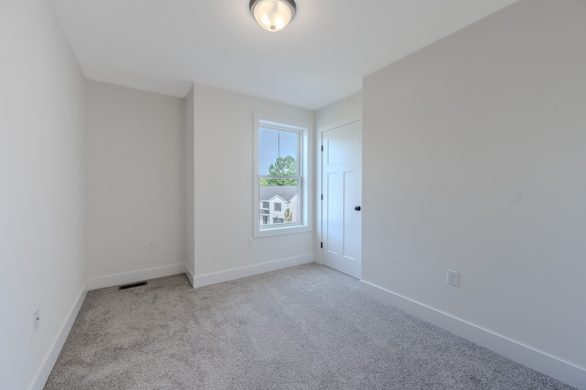 112 Genest St # 16 Property Photo 13
