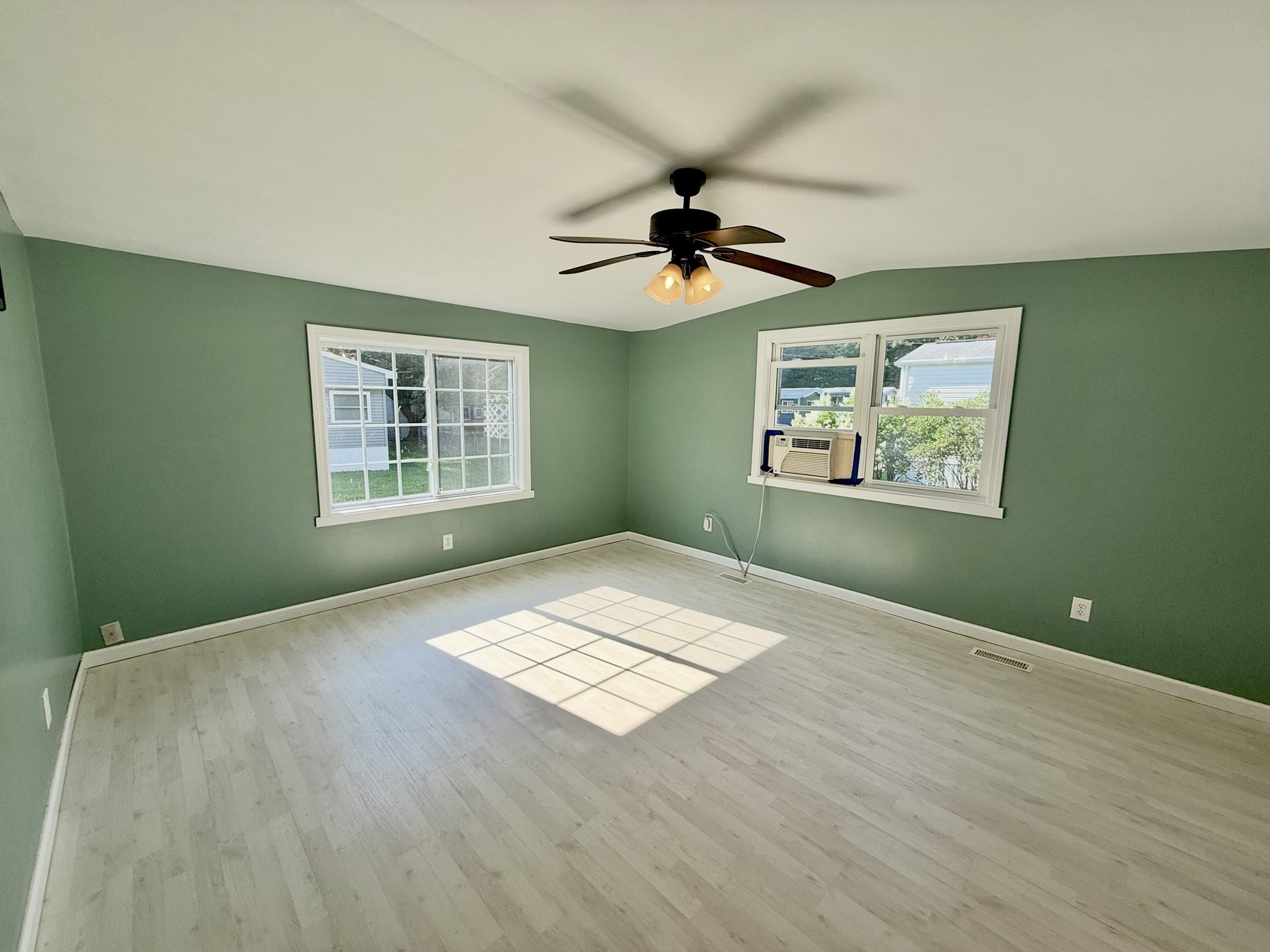 51 Monson Turnpike Rd # 1049 Property Photo 5