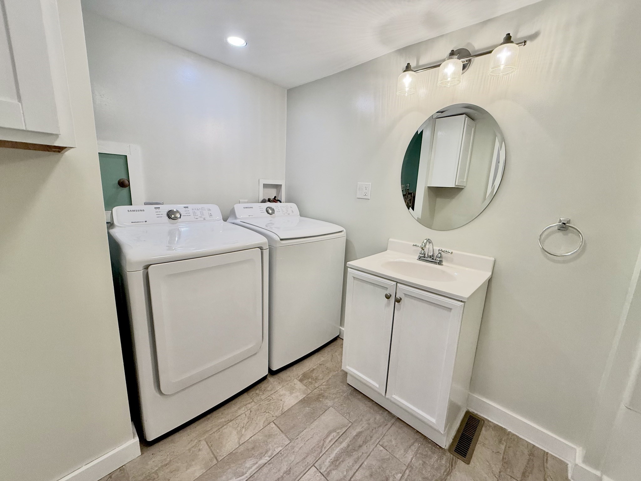 51 Monson Turnpike Rd # 1049 Property Photo 17