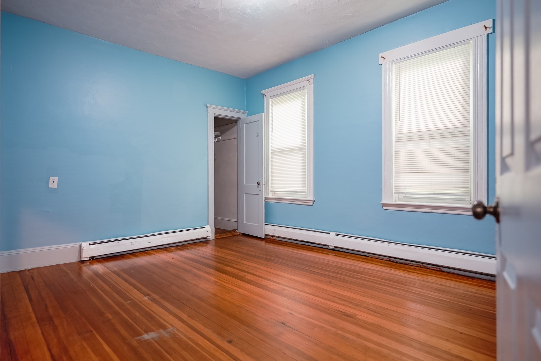 29 Wildwood St Property Photo 6