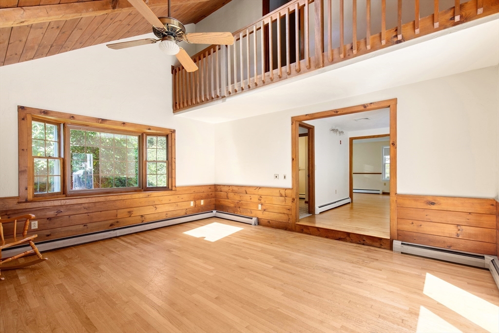 29 Sleepy Hollow Drive Property Photo 8