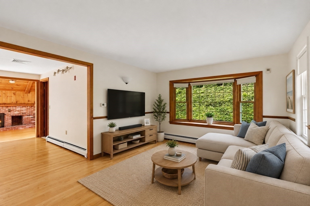 29 Sleepy Hollow Drive Property Photo 10