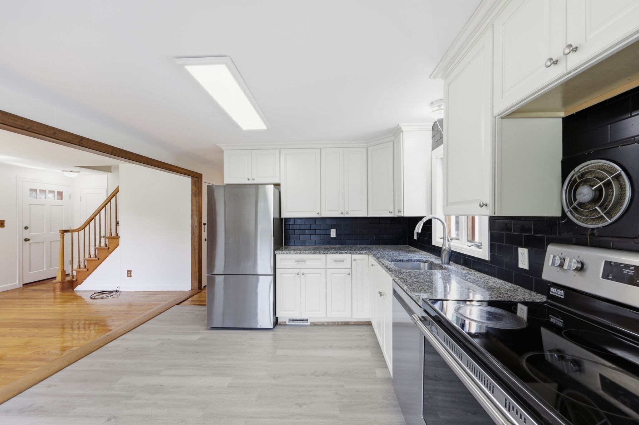 22 Dartmouth St Property Photo 7