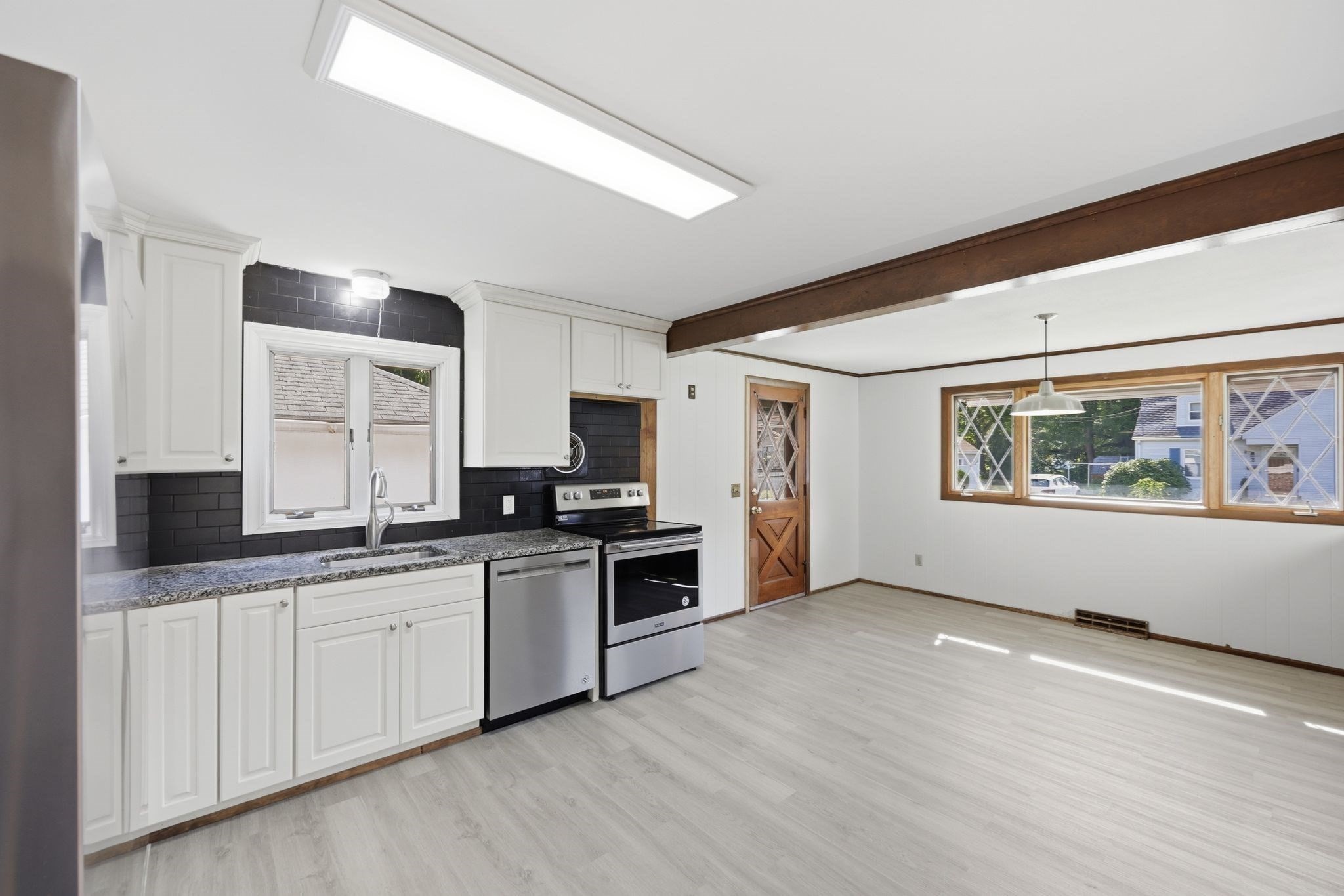 22 Dartmouth St Property Photo 11