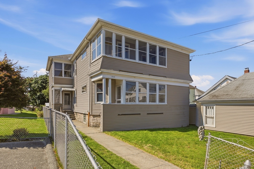 345 Sprague St