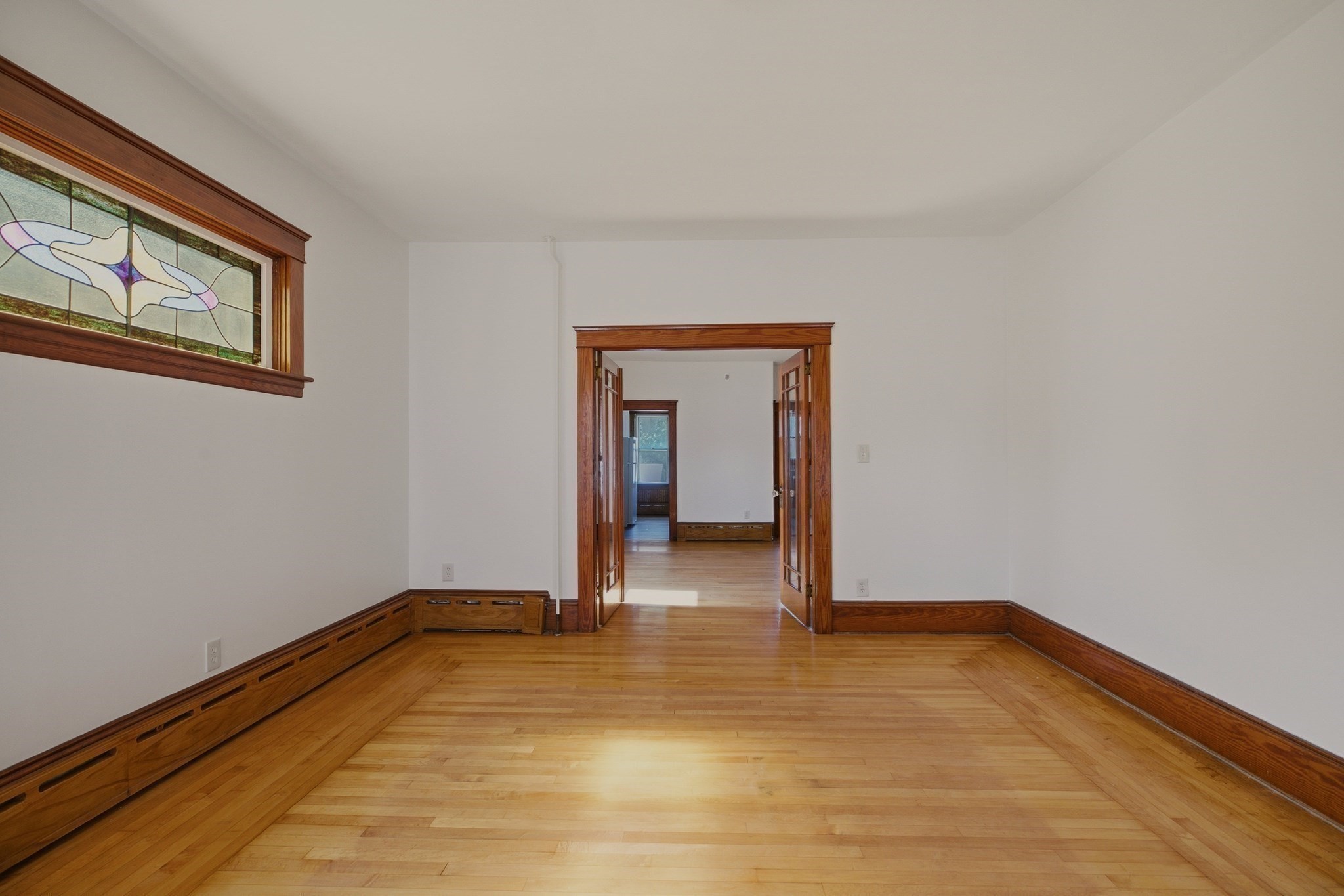 345 Sprague St Property Photo 9