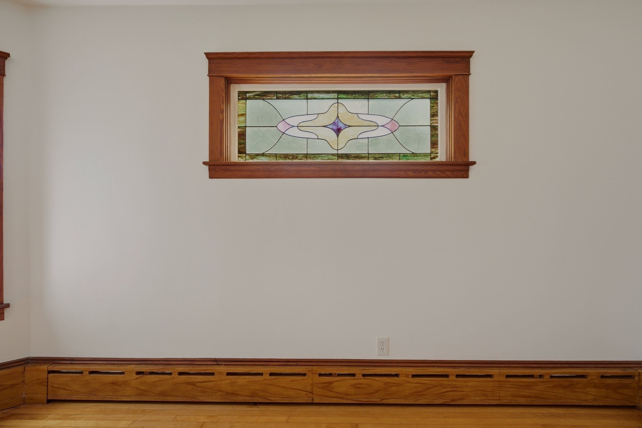 345 Sprague St Property Photo 10