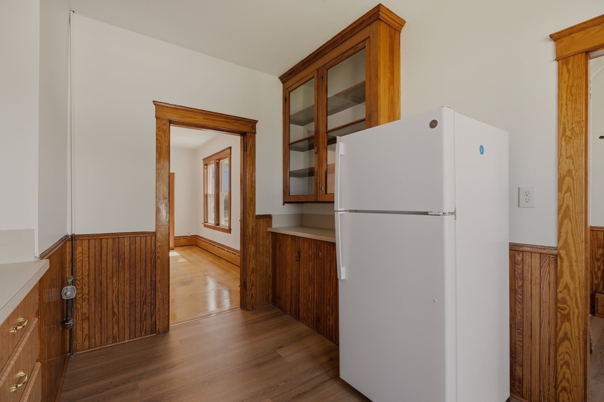 345 Sprague St Property Photo 17