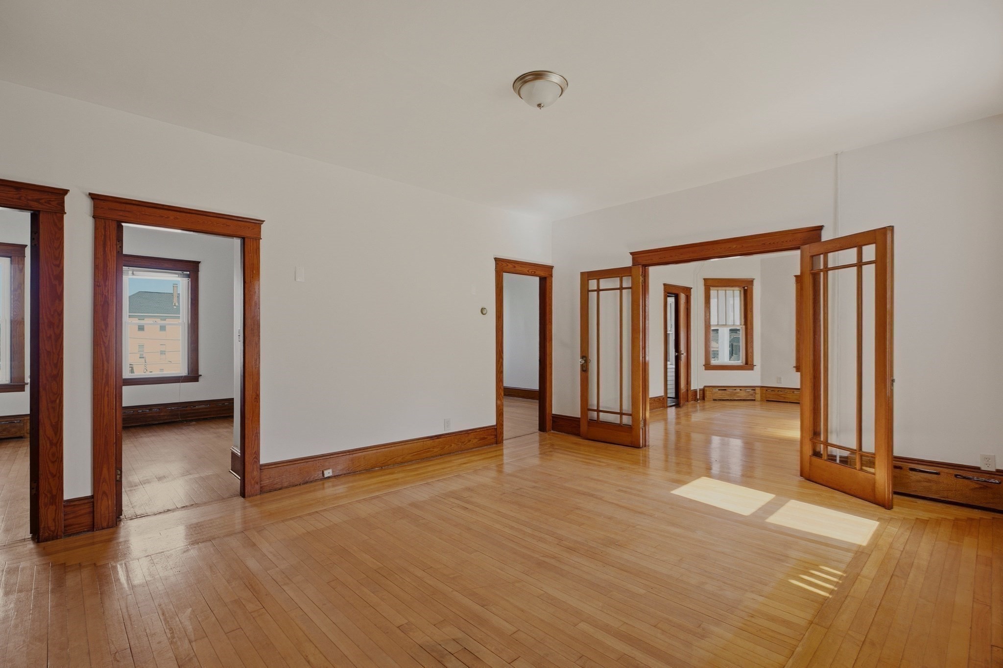 345 Sprague St Property Photo 19