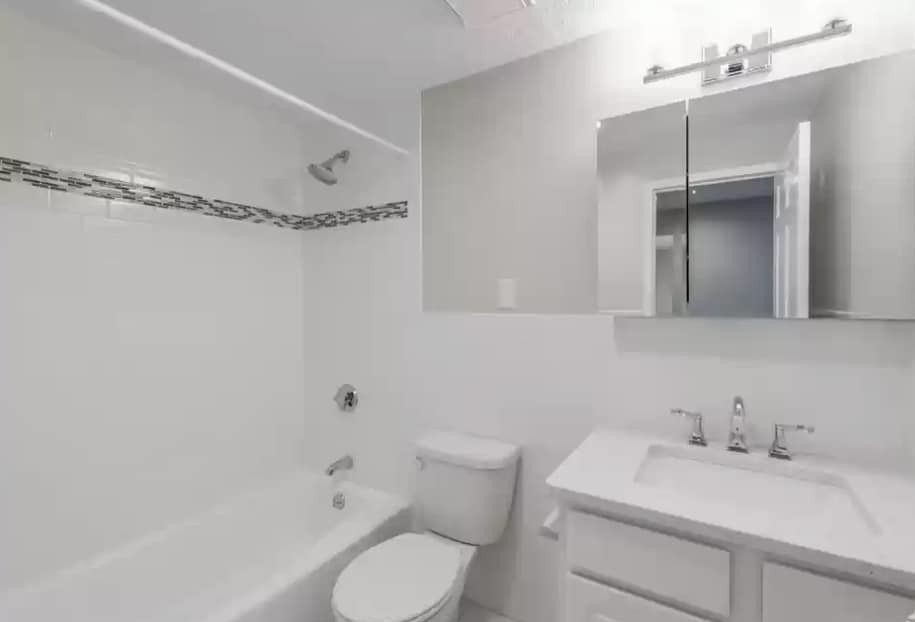 2 Ocean # 605 Property Photo 6