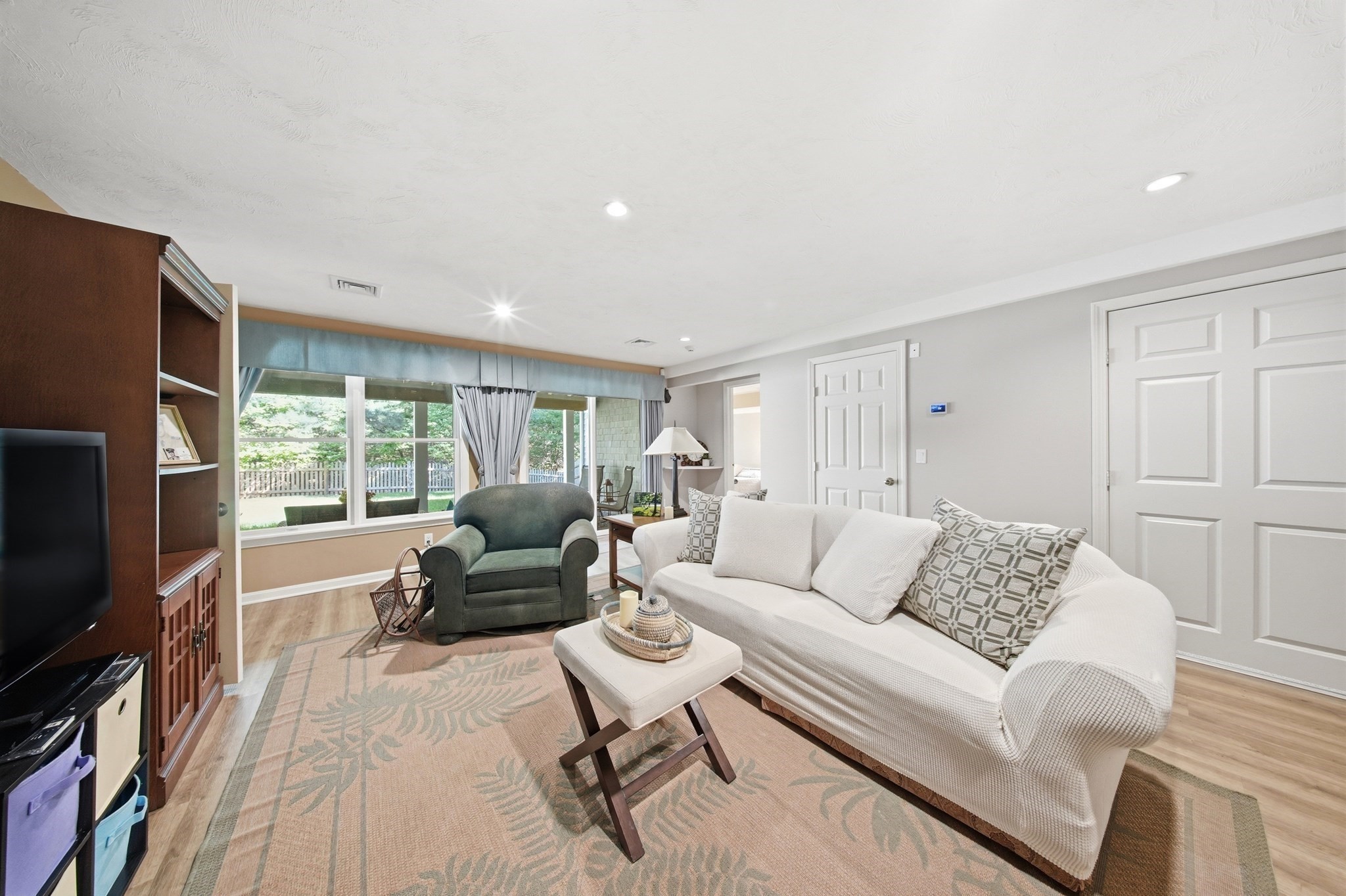 51 Forest Edge Property Photo 26