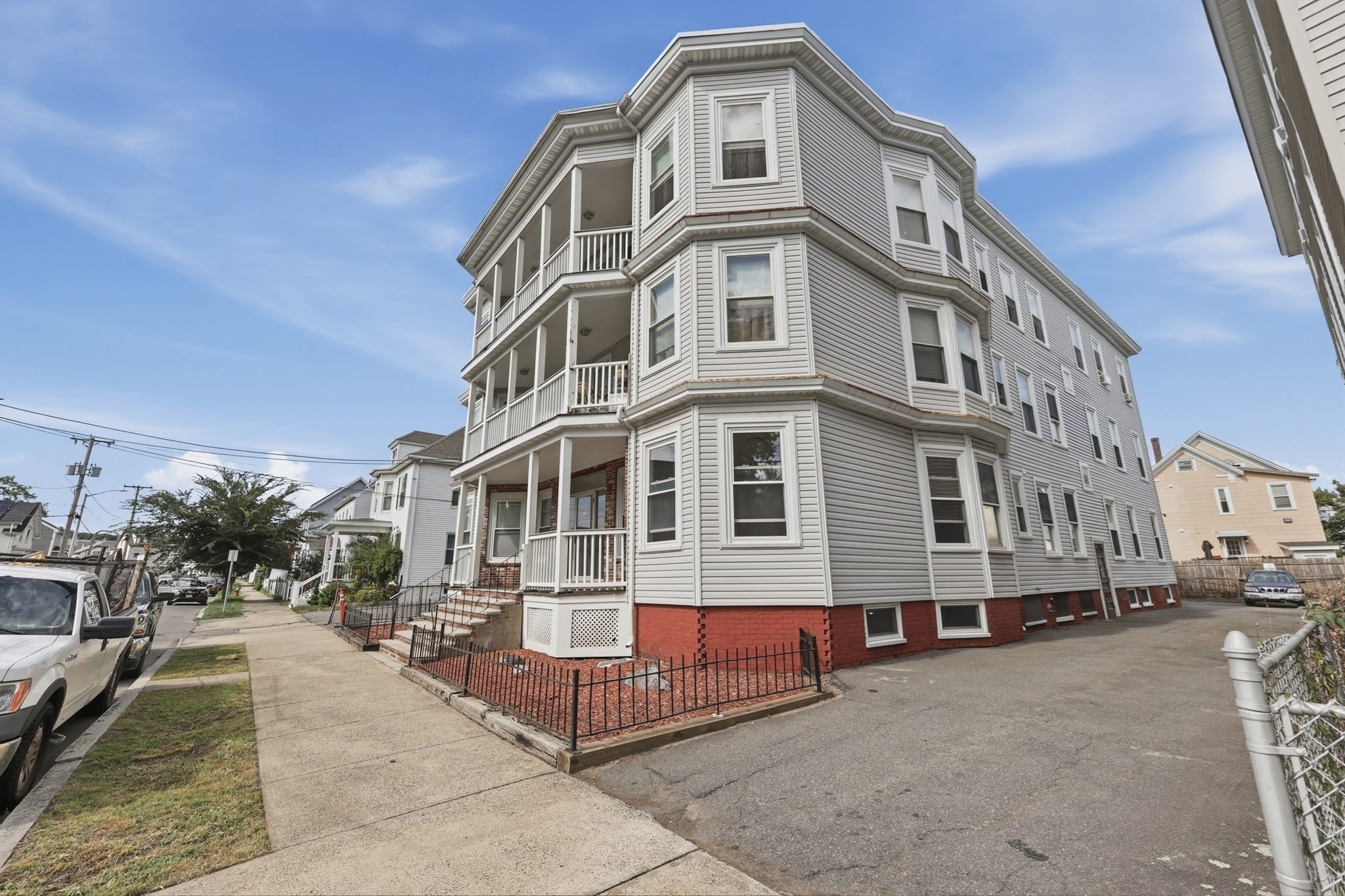 71 Harwood St Property Photo 2