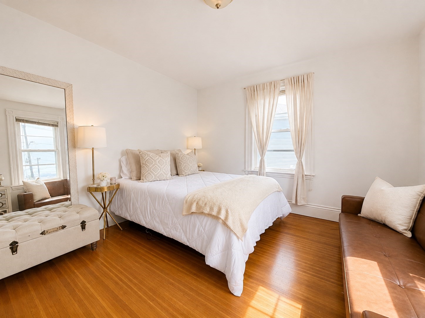 60 Bayswater St # 2 Property Photo 1