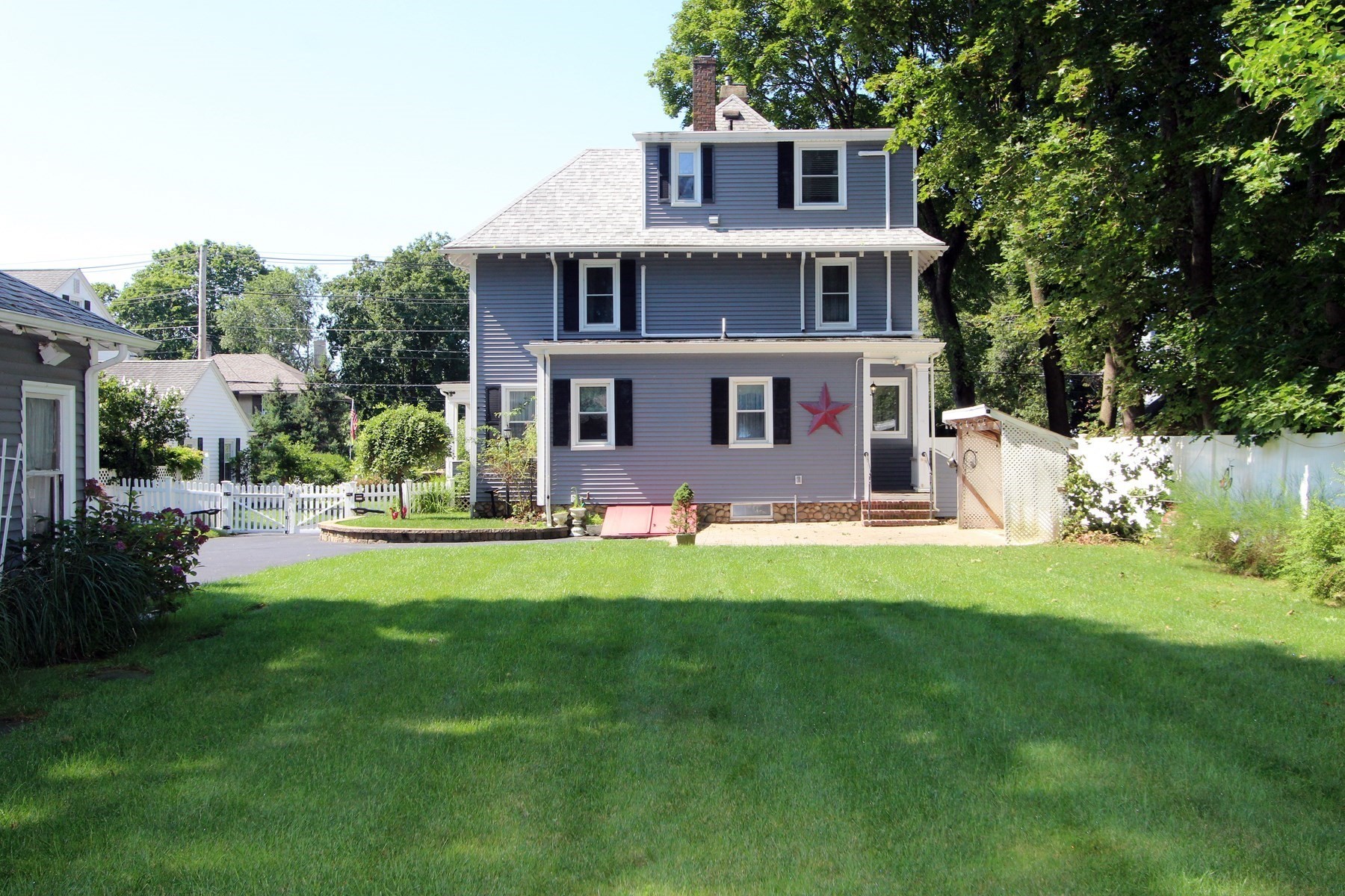 35 Peirce Street Property Photo 9
