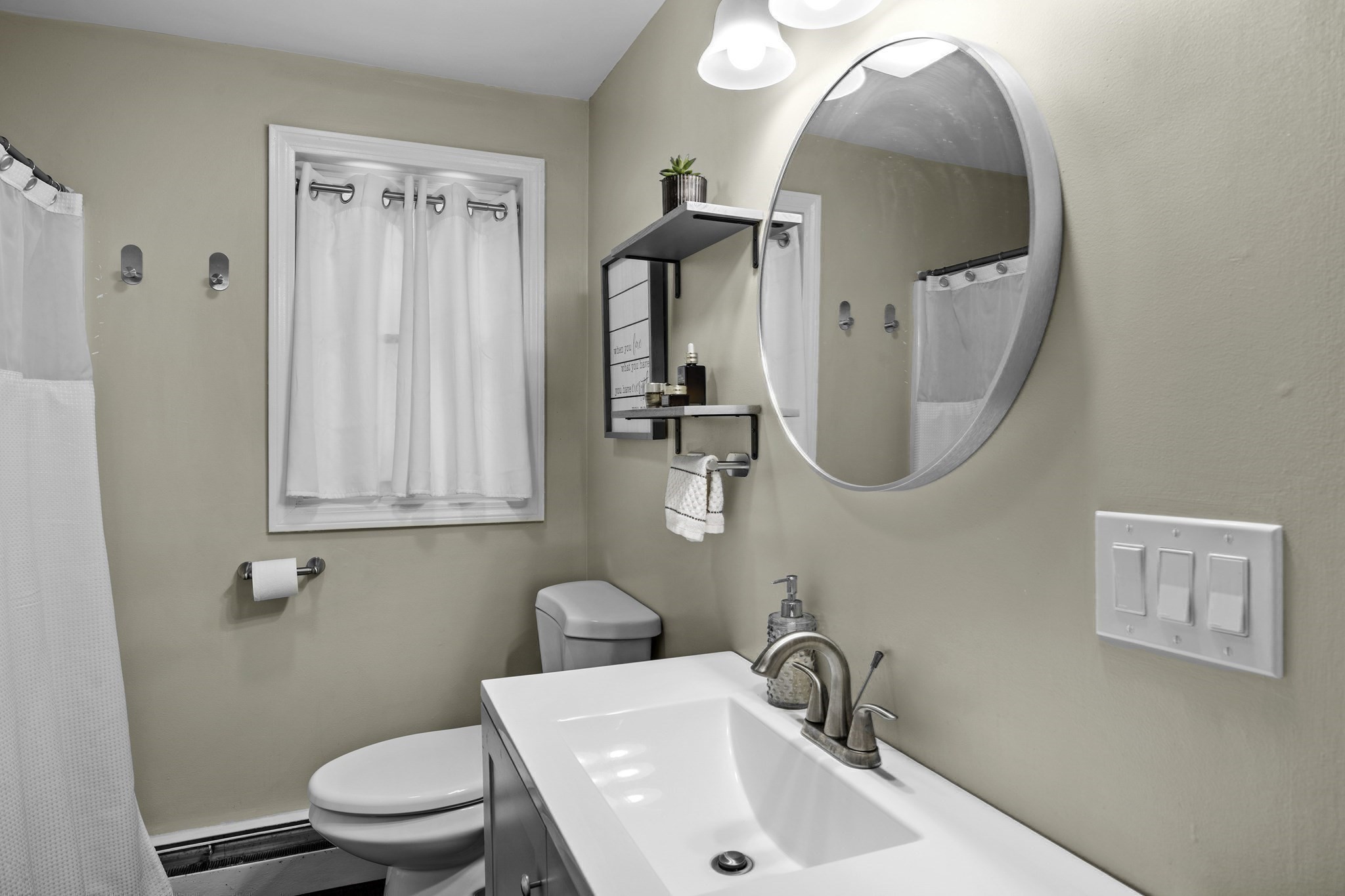 1535 Center Street Property Photo 23