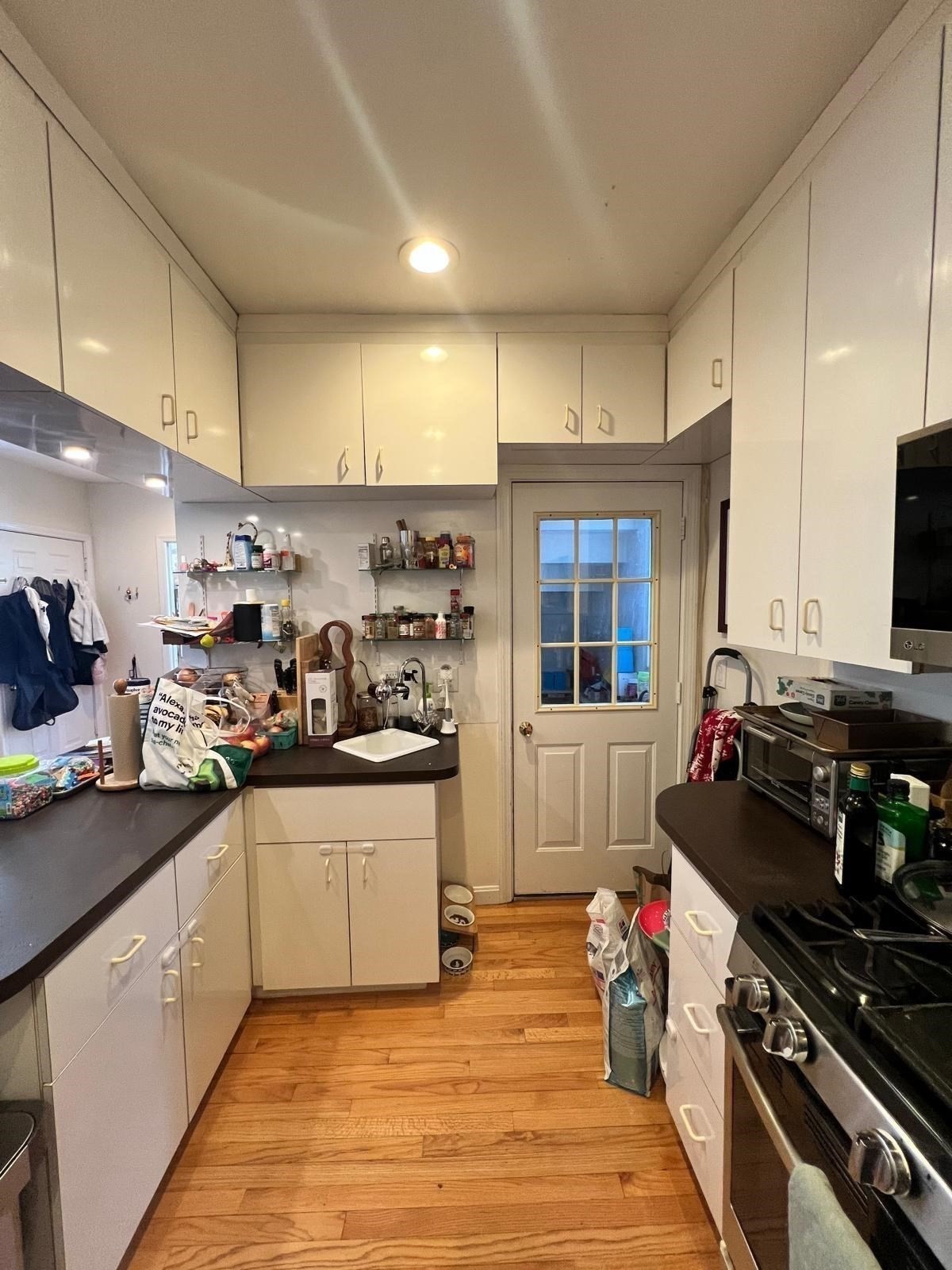 37 Sherman # B Property Photo 3