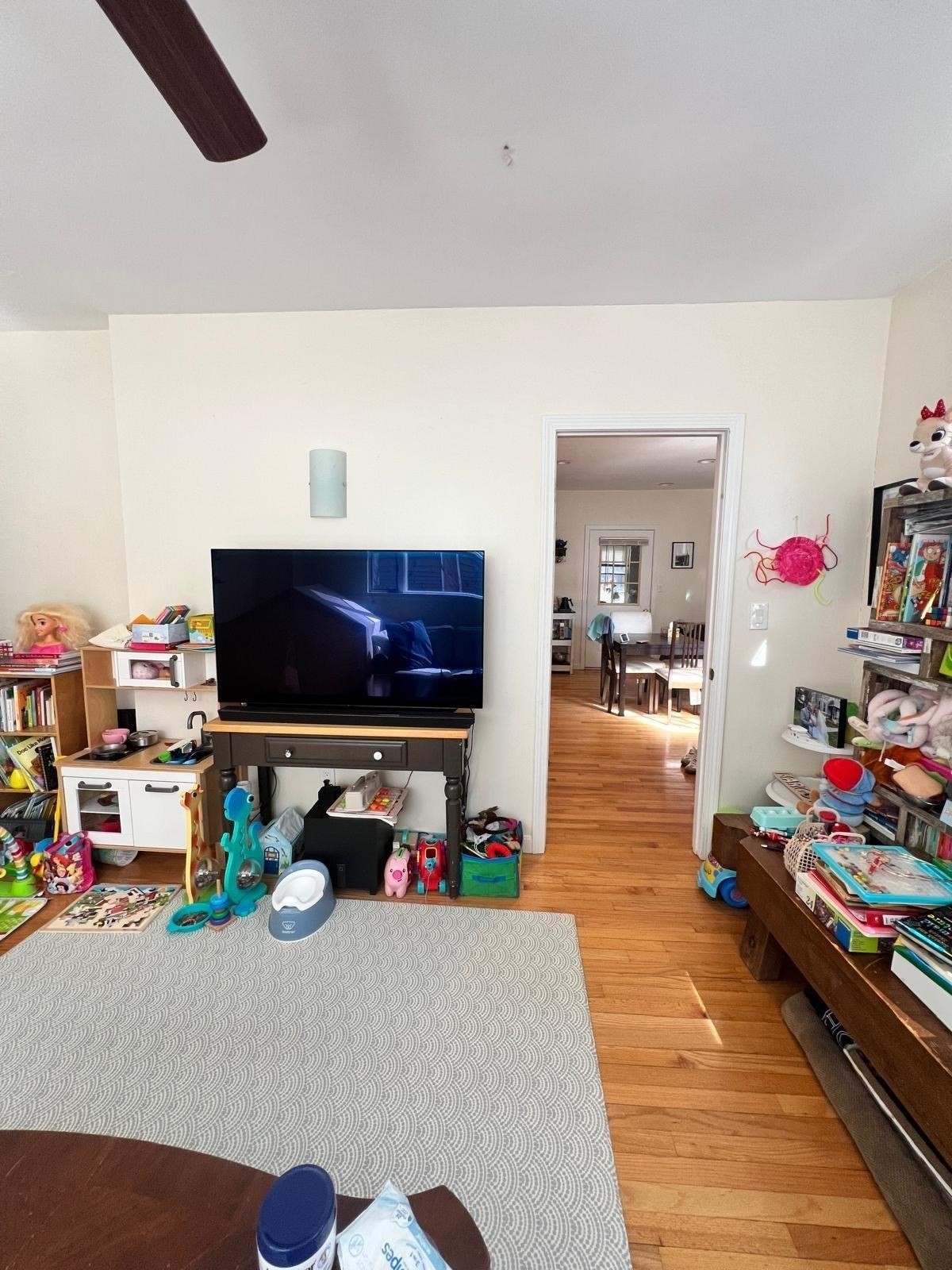 37 Sherman # B Property Photo 7