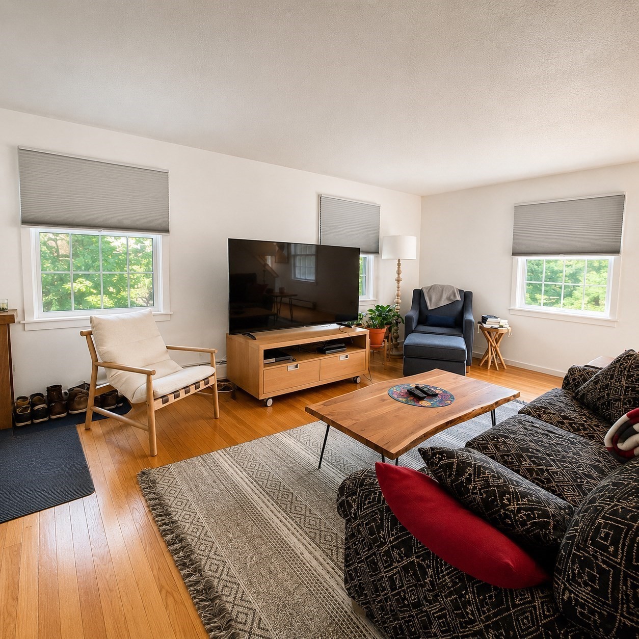 62 Laurel St # B Property Photo 7